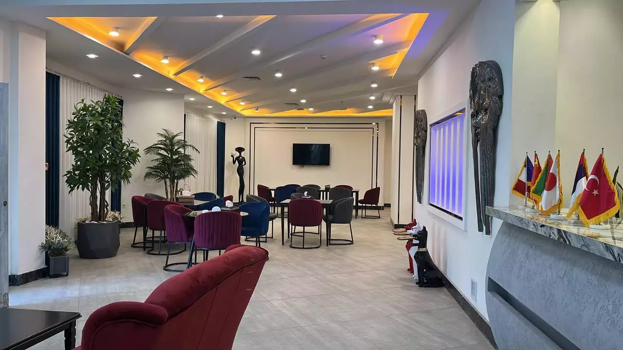 هتل اسپینل محمودآباد